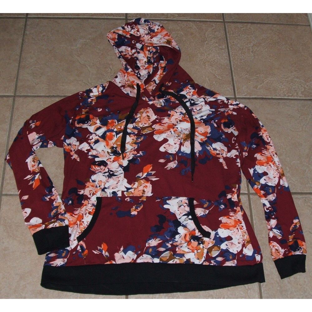 LILDY Maroon Floral Sz Large-XL Soft Stretchy Microfiber Hooded Shirt LIKE NEW